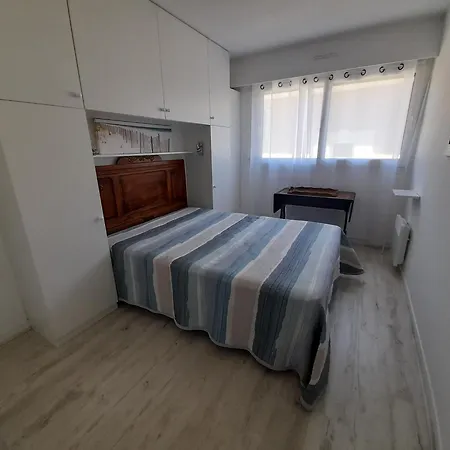 Διαμέρισμα T2 A - Proche Du Casino, Centre-ville, D'eyrac, Parking Et Balcon - Fr-1-319-510 Αρασόν